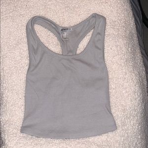 super cute grey f21 crop top